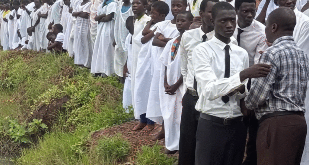 Batismos em Guiné-Bissau – 822 novos convertidos – Assembleia de Deus São José dos Pinhais