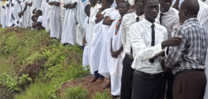 Batismos em Guiné-Bissau – 822 novos convertidos – Assembleia de Deus São José dos Pinhais