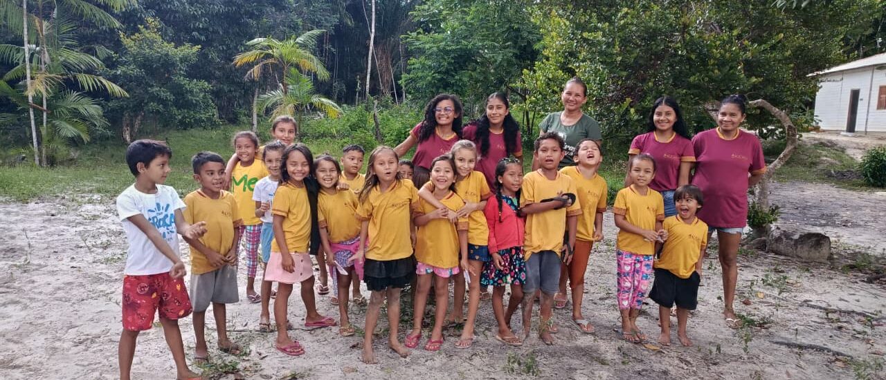 Relatório Missionário no Rio Jacundaí com Clube da Bíblia, jovens e crianças alcançados pela obra missionária.