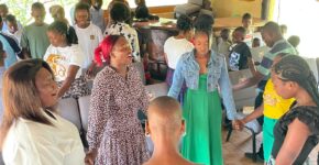 Relatório missionário em Moçambique com ação social, evangelismo e crianças atendidas em Matola.